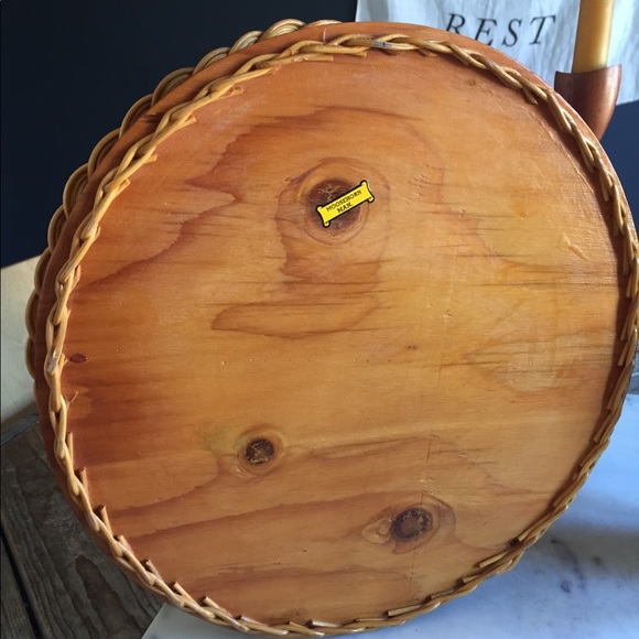 Made in MB vintage wooden tray 12in diameter - Picture 4 of 6